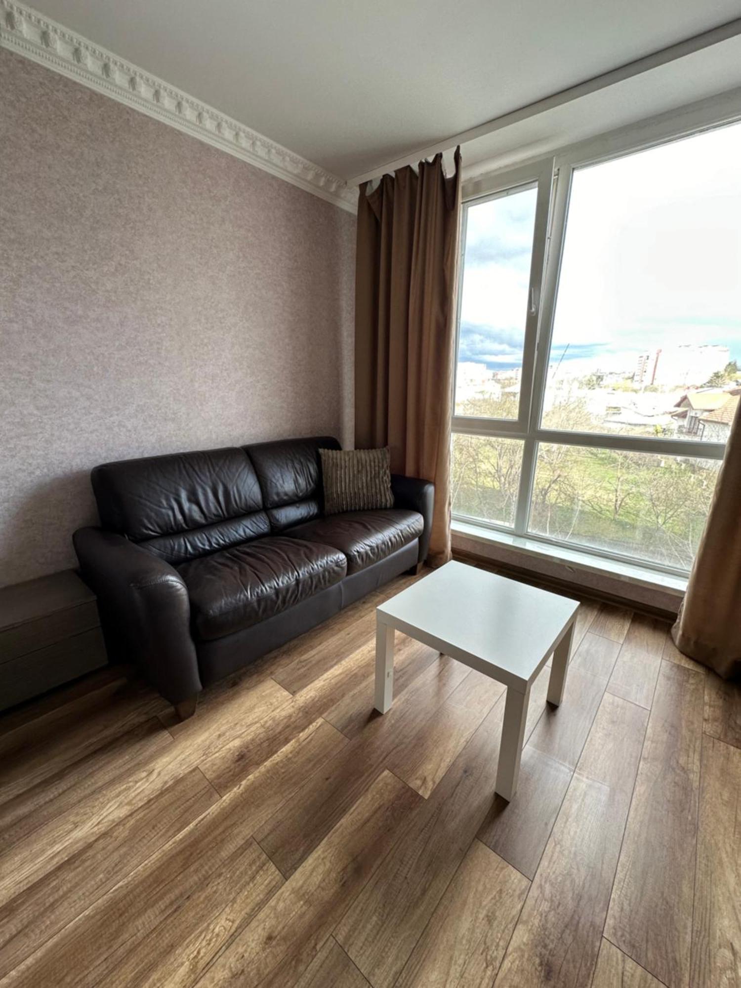 Апартаменти Біля Автовокзалу Ternopil Exteriér fotografie